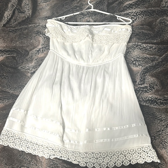 Wh dress - Picture 1 of 1